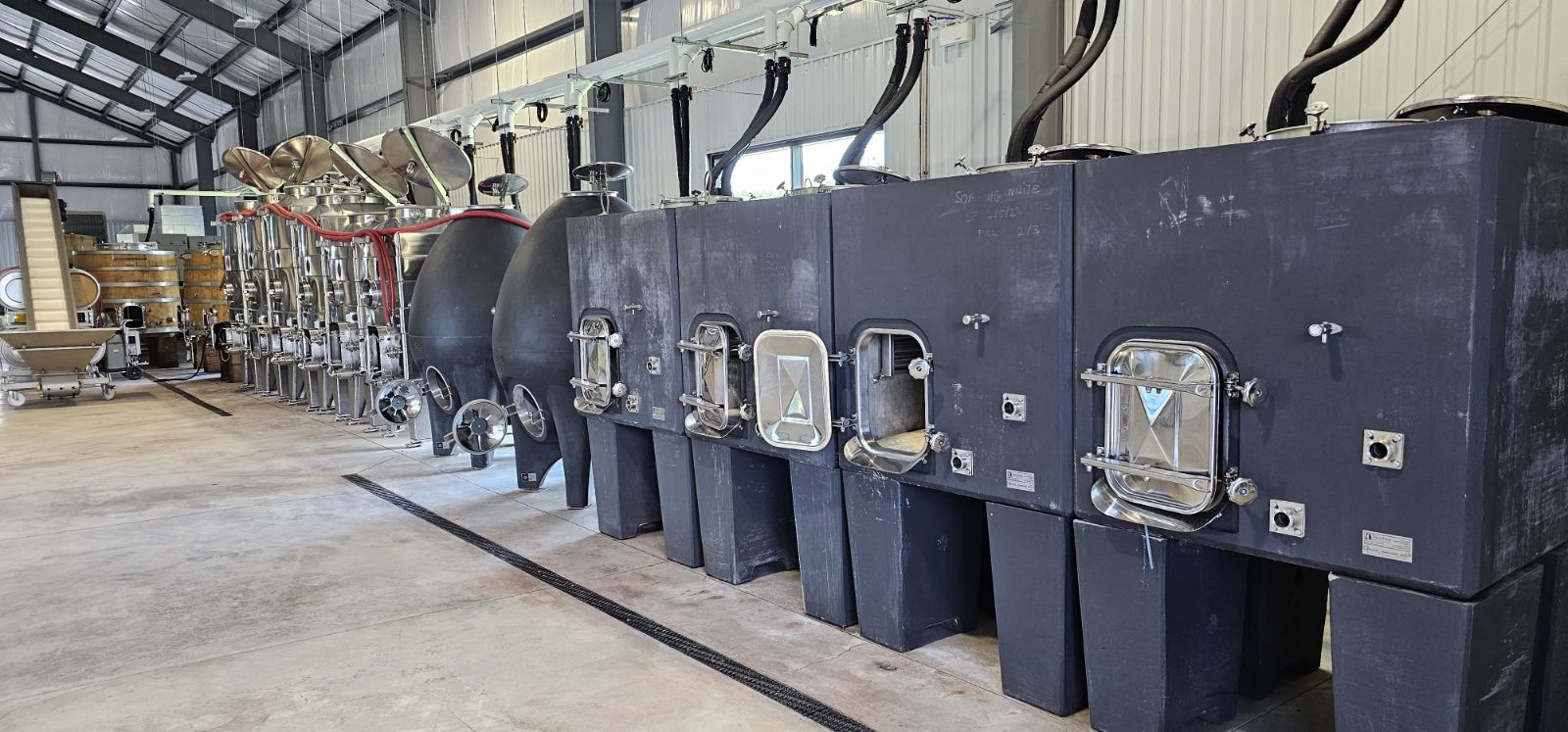 Redtail Vineyards production